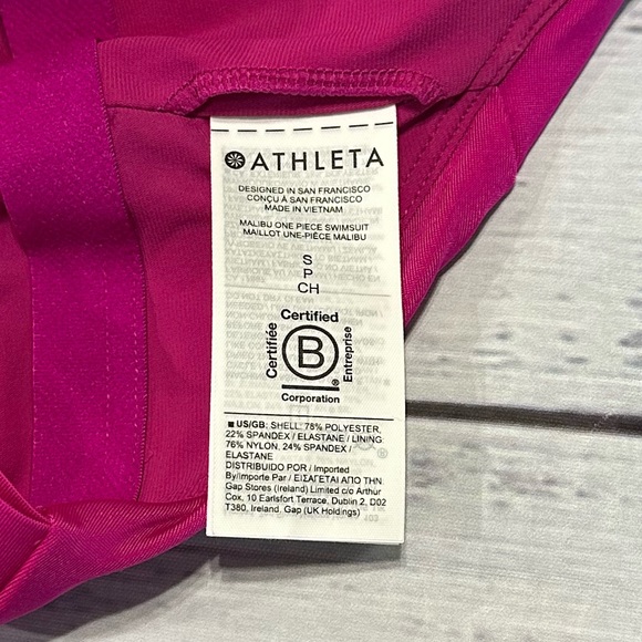 Athleta Malibu One-Piece Swimsuit - Picture 7 of 8